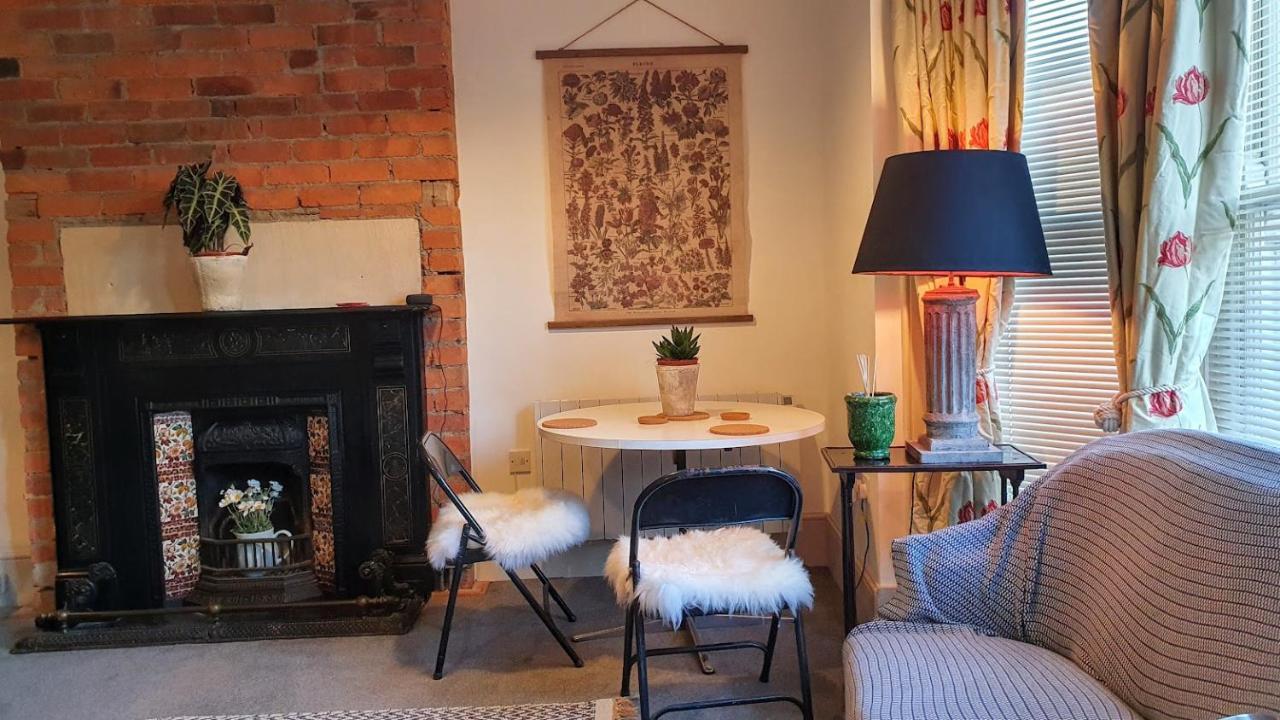 Stylish Town Centre Apartments Nailsworth Ruang foto