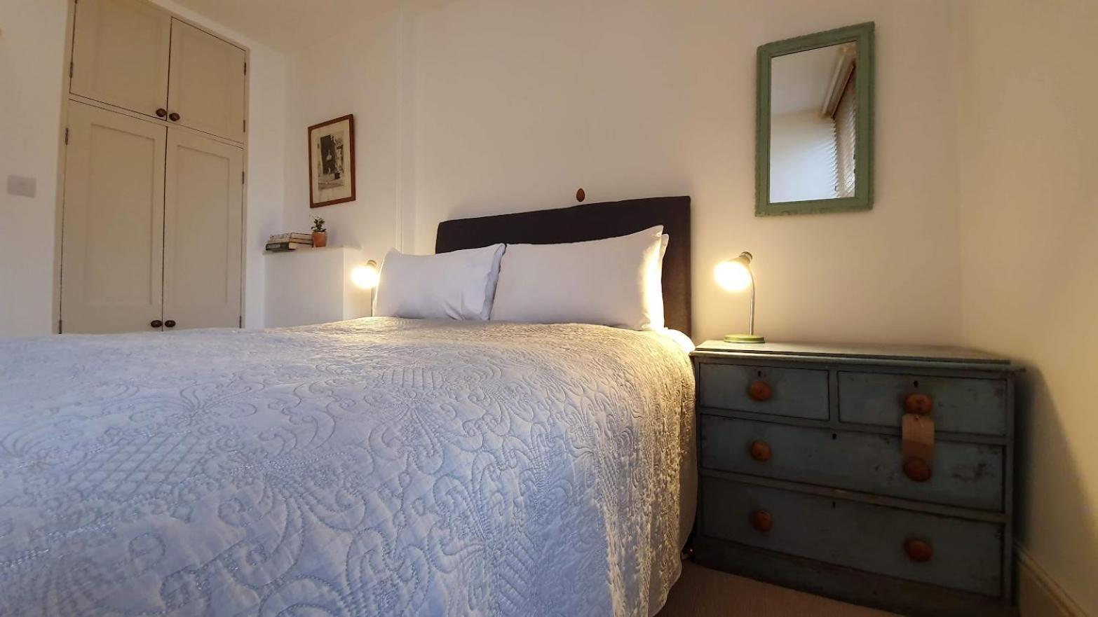 Stylish Town Centre Apartments Nailsworth Bagian luar foto
